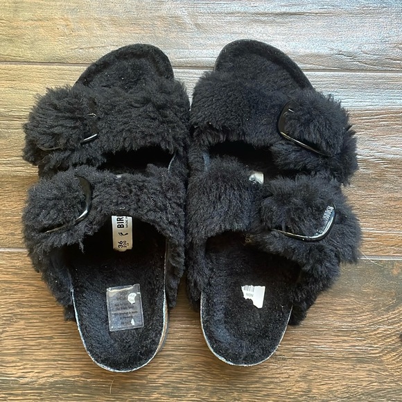 NWT BIRKENSTOCK BIG BUCKLE Fur Lined Sandals! - Picture 8 of 10